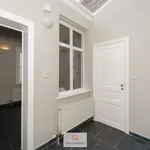 Huur 1 slaapkamer huis van 93 m² in Ghent