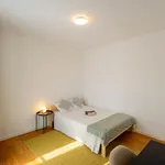 Rent 5 bedroom apartment in Lisbon