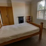 Rent 5 bedroom house in Leicester