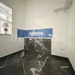 Affitto 3 camera appartamento di 90 m² in Palermo