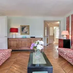 Rent 2 bedroom apartment of 807 m² in Paris