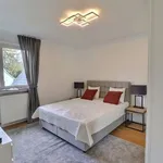 Huur 6 slaapkamer huis van 792 m² in Woluwe-Saint-Pierre