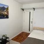 Rent 4 bedroom apartment in Porto