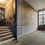 Rent 1 bedroom apartment of 50 m² in Milano