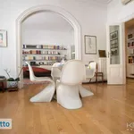 Rent 5 bedroom apartment of 185 m² in Rome