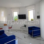 Rent 3 bedroom house of 70 m² in Cefalù