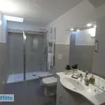 Appartamento arredato con terrazzo Centro