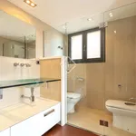 Rent 4 bedroom house of 425 m² in Barcelona