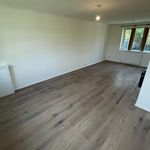 Rent 3 bedroom flat in North West England