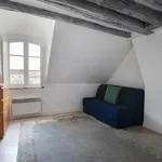 Appartement de 117 m² avec 2 chambre(s) en location à Paris