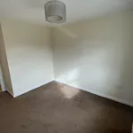 Rent 2 bedroom flat in East Midlands