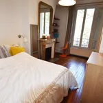 Appartement de 55 m² avec 3 chambre(s) en location à Paris