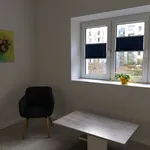 Miete 2 Schlafzimmer wohnung von 743 m² in Berlin