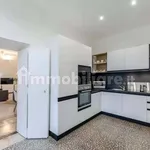 Rent 4 bedroom apartment of 200 m² in Genoa