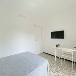 Rent a room of 70 m² in seville