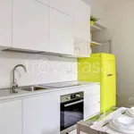 Rent 1 bedroom apartment of 42 m² in Milano