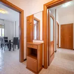 Rent 3 bedroom apartment of 90 m² in Corsico