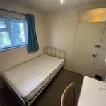 Rent 4 bedroom house in South East England