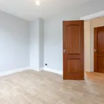 Rent 2 bedroom flat in Aberdeen