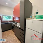 Affitto 3 camera appartamento di 81 m² in Genoa