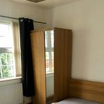 Rent 3 bedroom flat in Belfast