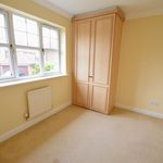 Rent 5 bedroom house in South East England