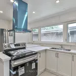 Rent 4 bedroom apartment in Toronto (Bayview Village)