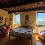 Rent 5 bedroom house of 150 m² in Pescaglia