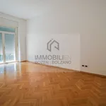 Rent 6 bedroom apartment of 226 m² in Bolzano