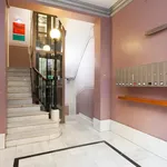 Rent 3 bedroom apartment in Barcelona