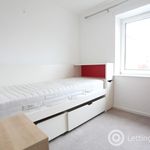 Rent 3 bedroom flat in Edinburgh