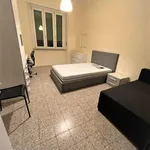 Rent 4 bedroom apartment in Turin