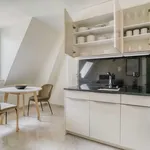 Rent 2 bedroom apartment of 52 m² in Zürich