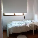 Rent a room of 98 m² in valencia