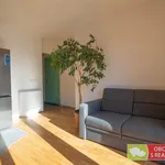 Pronajměte si 10 ložnic/e byt o rozloze 38 m² v Prague