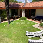 Rent 5 bedroom house of 350 m² in Dosson