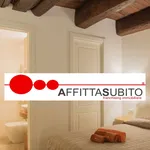 Rent 1 bedroom apartment of 40 m² in Napoli