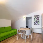 Rent 1 bedroom apartment of 581 m² in Bologna