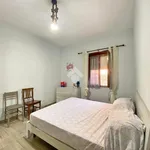 Rent 2 bedroom apartment of 65 m² in Roma