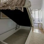 Rent a room in madrid