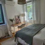 Pronajměte si 1 ložnic/e byt o rozloze 54 m² v Prague