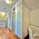 Rent 2 bedroom apartment of 50 m² in Napoli