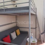 Rent 1 bedroom apartment of 40 m² in Napoli