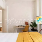 Rent 4 bedroom apartment of 50 m² in Milano