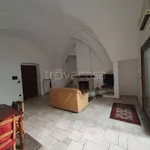 Affitto 4 camera casa di 160 m² in Brindisi