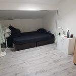 Rent 2 bedroom flat in Eccles