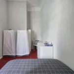 Rent a room in lisbon