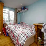 Rent 6 bedroom house in South East England