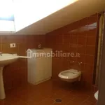 Rent 5 bedroom house of 320 m² in Rome