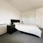 Rent 2 bedroom flat in Bristol